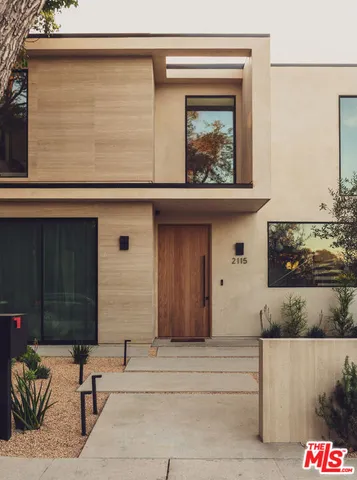 $4,599,000 | 2115 Walnut Avenue, Venice, CA 90291