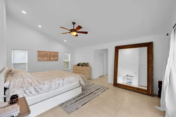 $9,500 | 4320 St Charles Way, Boca Raton, FL 33434
