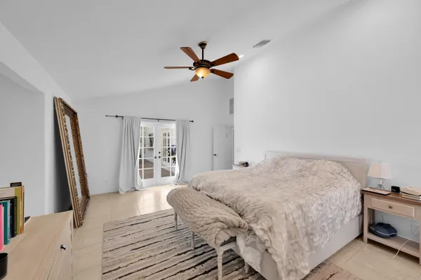 $9,500 | 4320 St Charles Way, Boca Raton, FL 33434