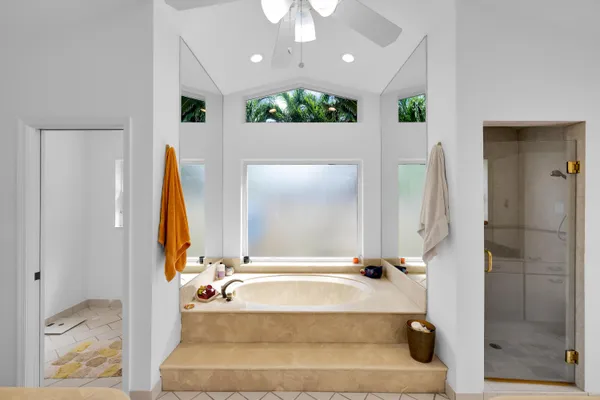 $9,500 | 4320 St Charles Way, Boca Raton, FL 33434
