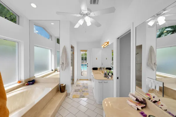$9,500 | 4320 St Charles Way, Boca Raton, FL 33434