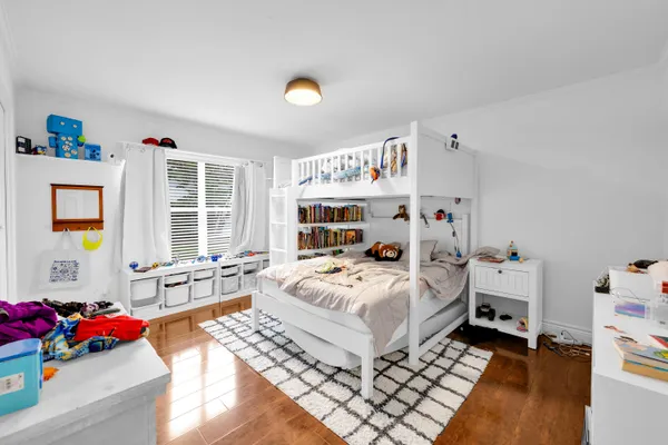 $9,500 | 4320 St Charles Way, Boca Raton, FL 33434