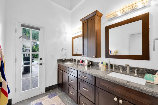 $9,500 | 4320 St Charles Way, Boca Raton, FL 33434