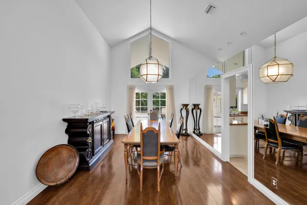 $9,500 | 4320 St Charles Way, Boca Raton, FL 33434