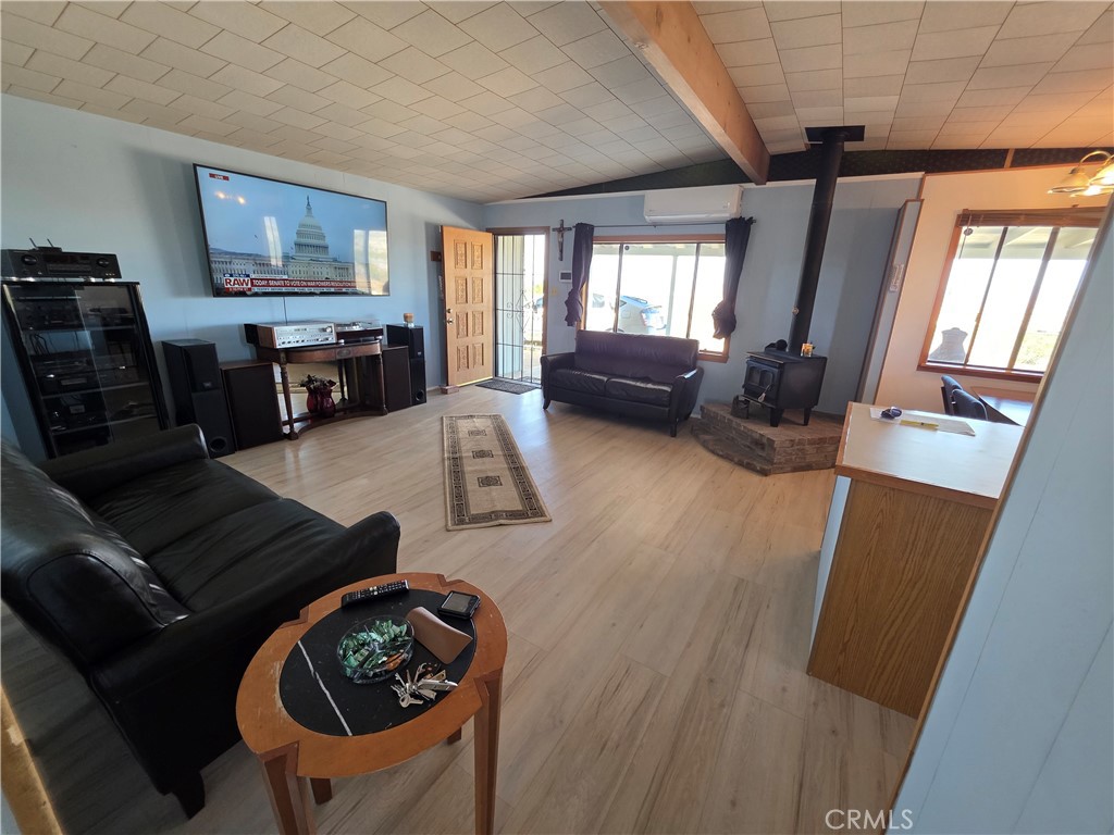 5566 Oleta Road Landers, CA 92285 - Photo 7 of 54
