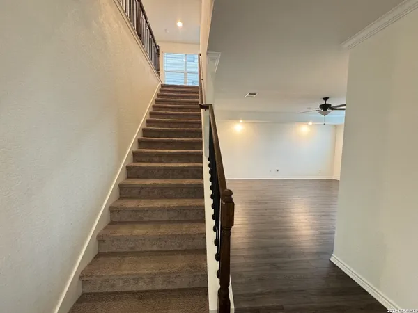 $2,650 | 2072 Oxbow Circle, New Braunfels, TX 78130