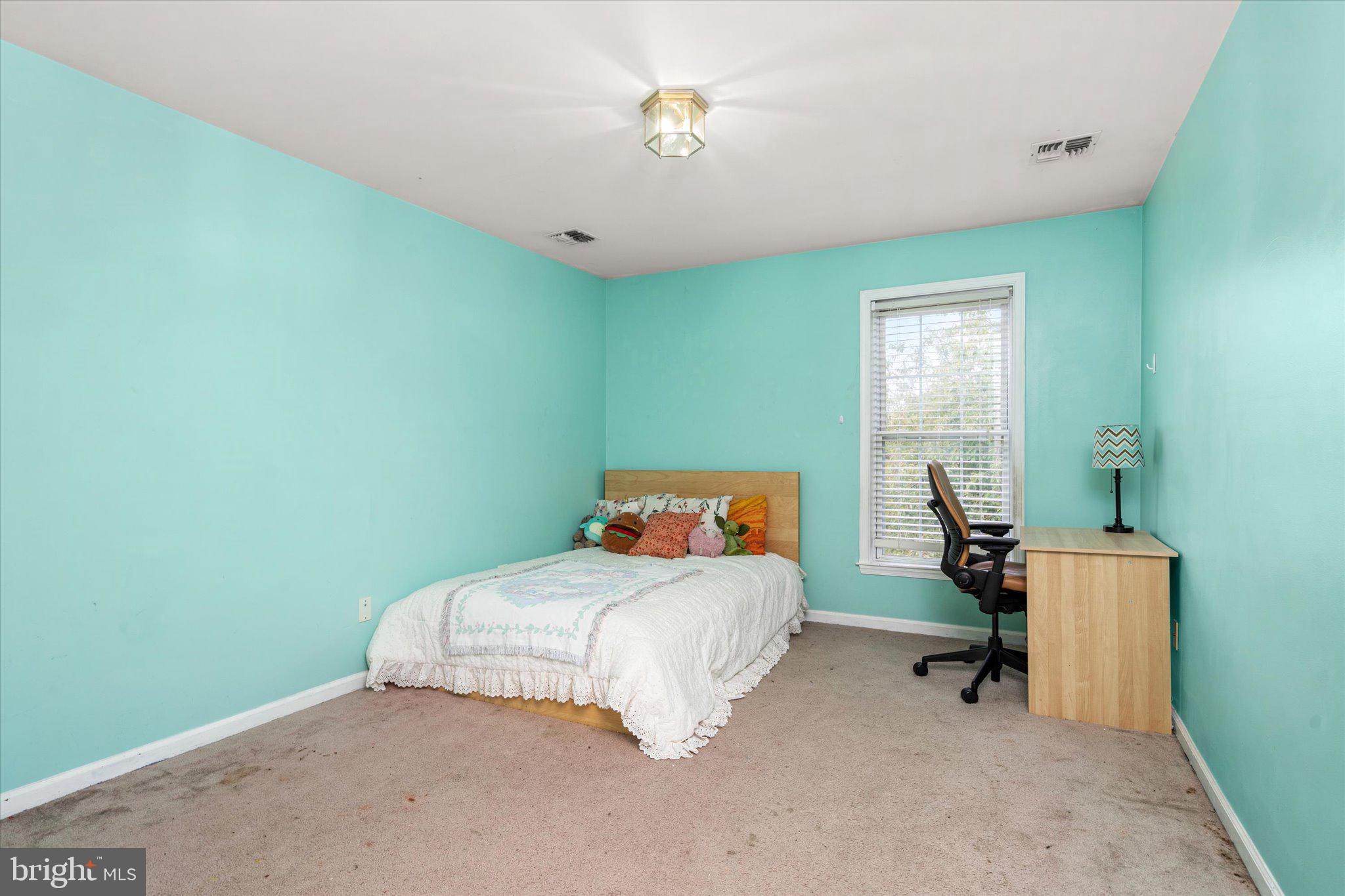 27 Compton Drive East Windsor, NJ 08520 - Photo 13 of 21