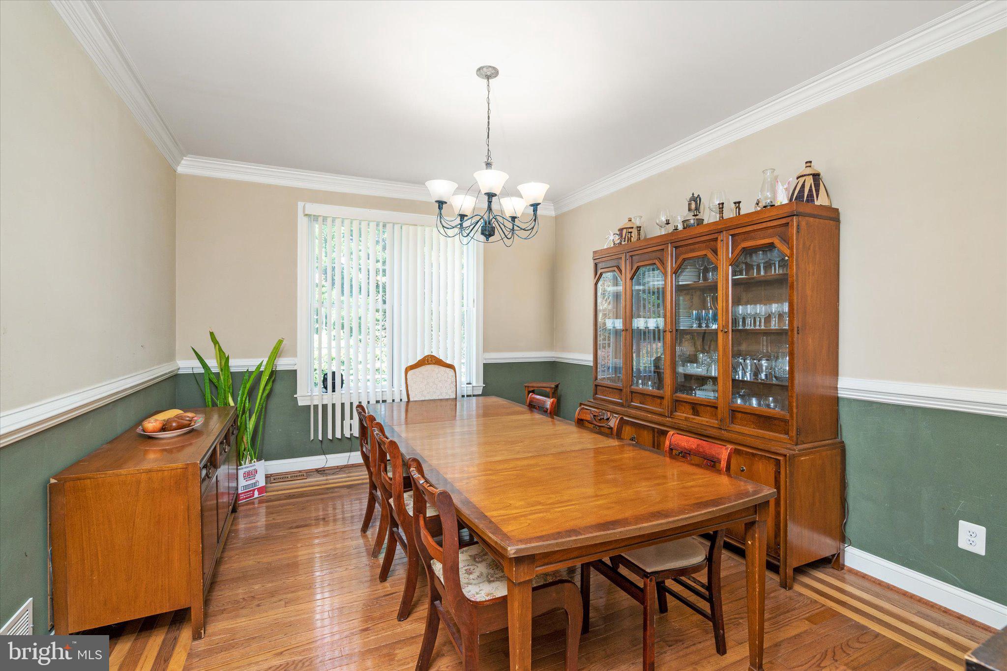 27 Compton Drive East Windsor, NJ 08520 - Photo 6 of 21