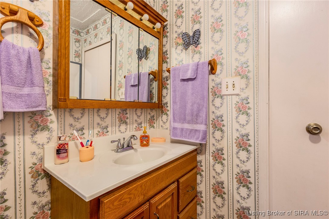 7164 Floyd Street Floyds Knobs, IN 47119 - Photo 35 of 47