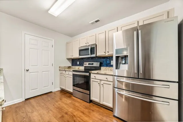 $2,450 | 2451 Scholar Lane, North Charleston, SC 29406