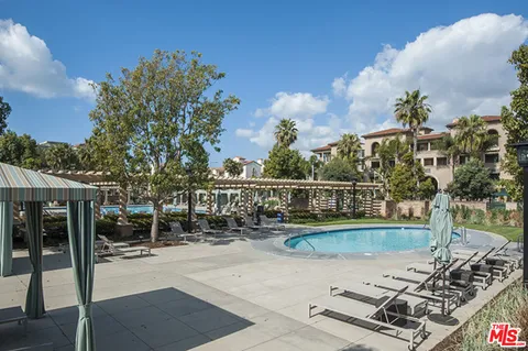 $1,695,000 | 5350 Playa Vista Drive, Unit 17, Playa Vista, CA 90094