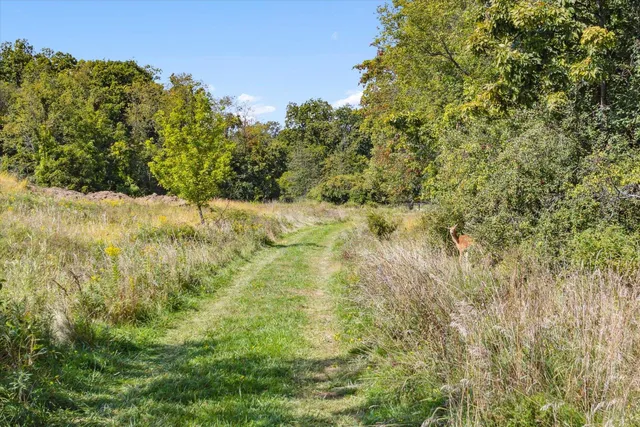 $92,000 | L72 Oakridge, Janesville, WI 53548