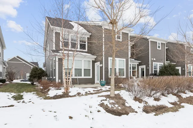 $499,000 | 573 Watercress Drive, Aurora, IL 60504