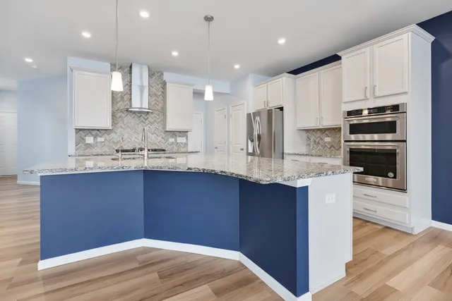 $499,000 | 573 Watercress Drive, Aurora, IL 60504