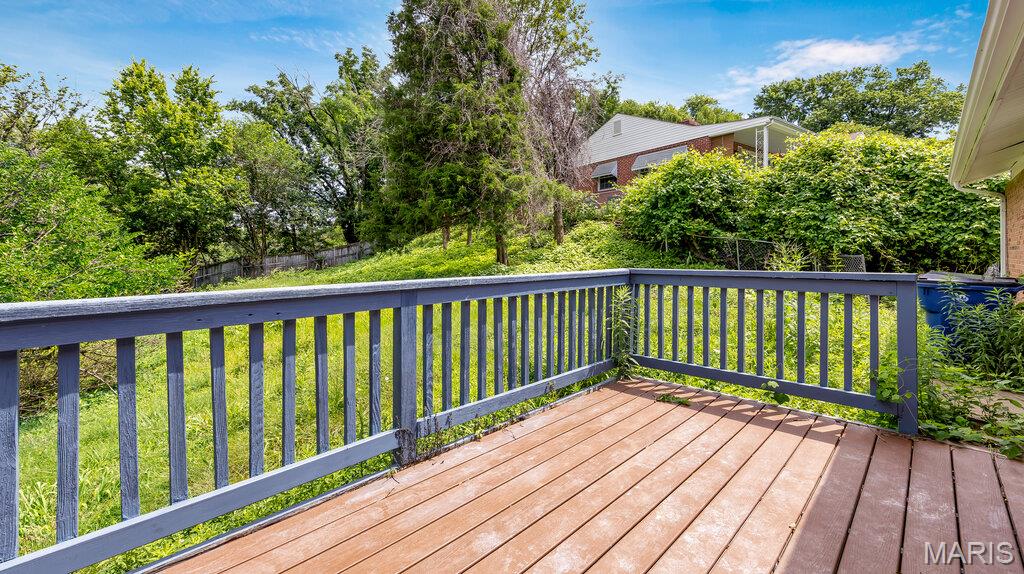 12597 Fee Fee Road St. Louis, MO 63146 - Photo 19 of 22