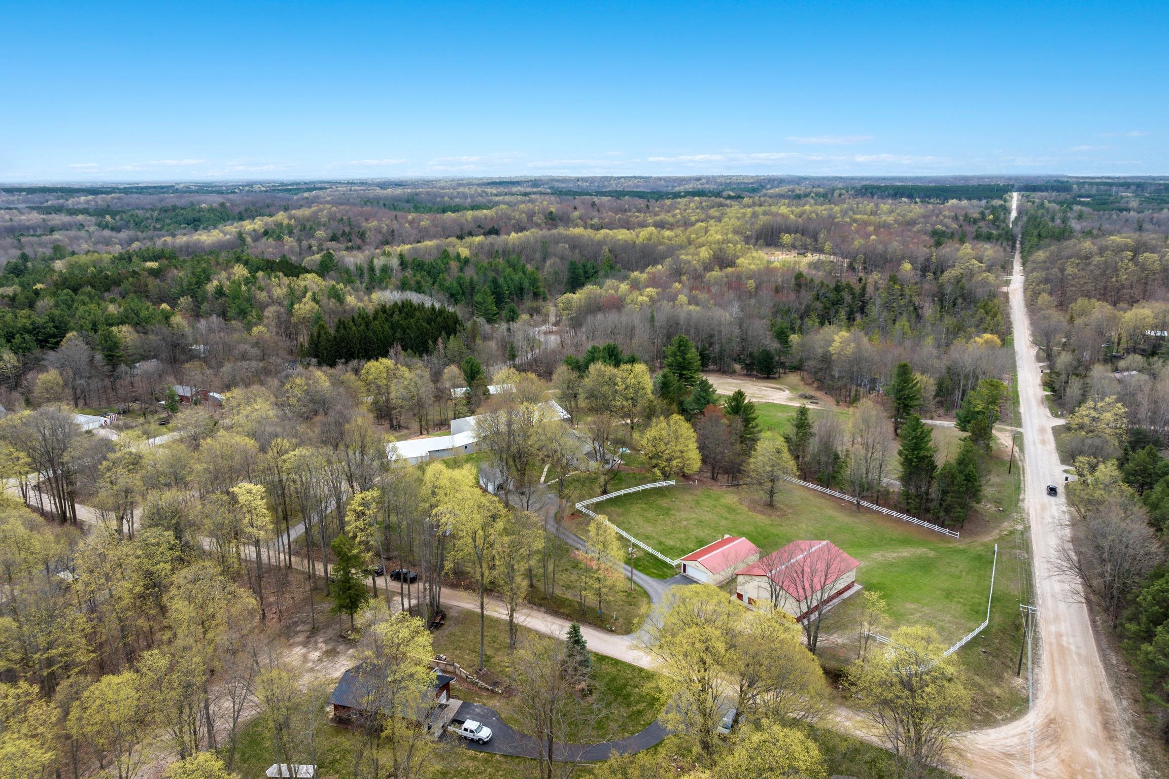 8124 Crisp Road Williamsburg, MI 49690 - Photo 61 of 67