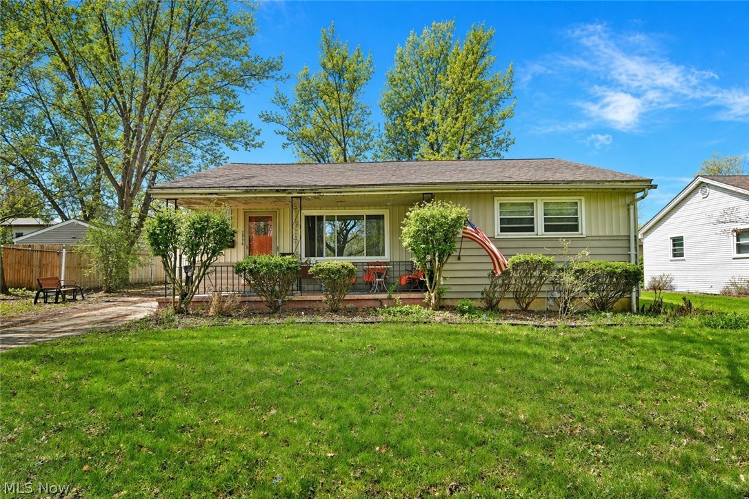 7374 Ranier Trail Youngstown, OH 44512 - Photo 1 of 19