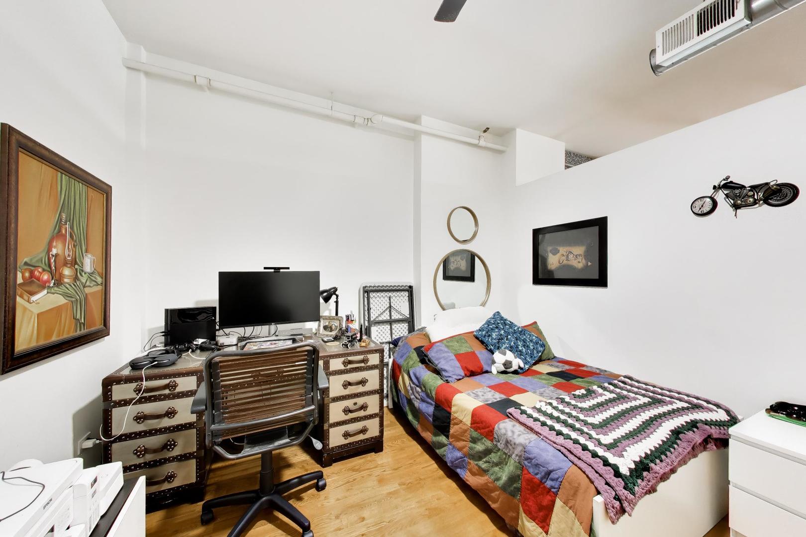 2323 West Pershing Road, Unit 609 Chicago, IL 60609 - Photo 20 of 36 Gallery Image 20