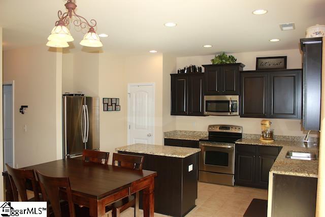 115 Salthouse Road Simpsonville, SC 29680 - Photo 4 of 27 Gallery Image 4