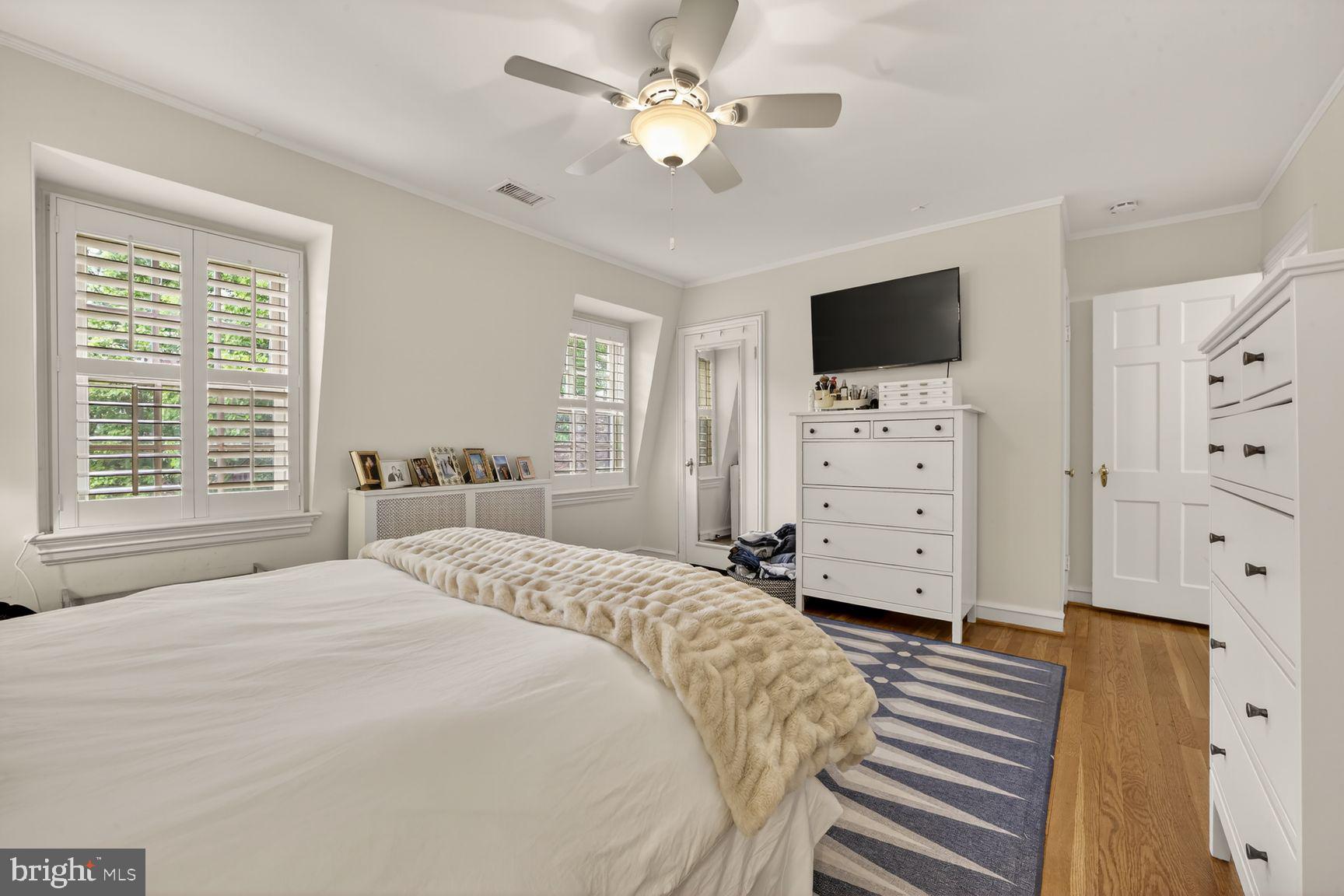 1605 44th Street Northwest Washington, DC 20007 - Photo 15 of 29 Bedroom 1