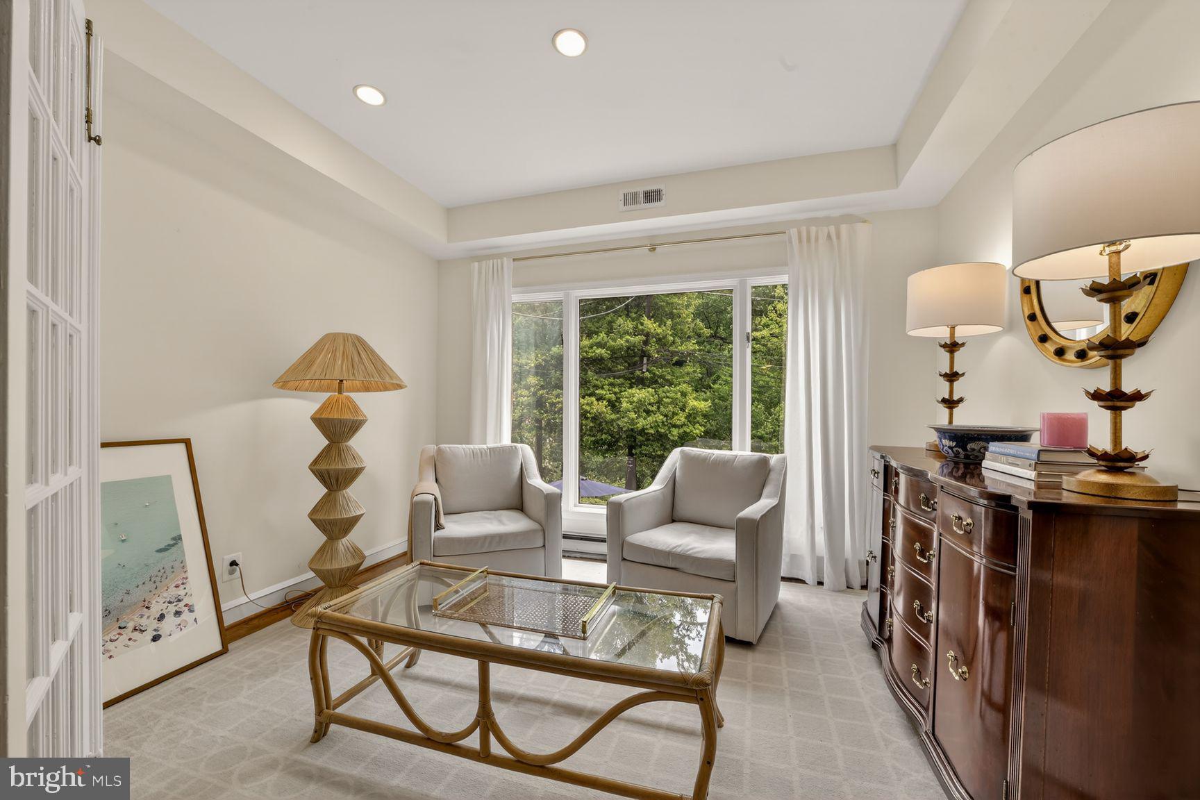1605 44th Street Northwest Washington, DC 20007 - Photo 10 of 29 Sunroom