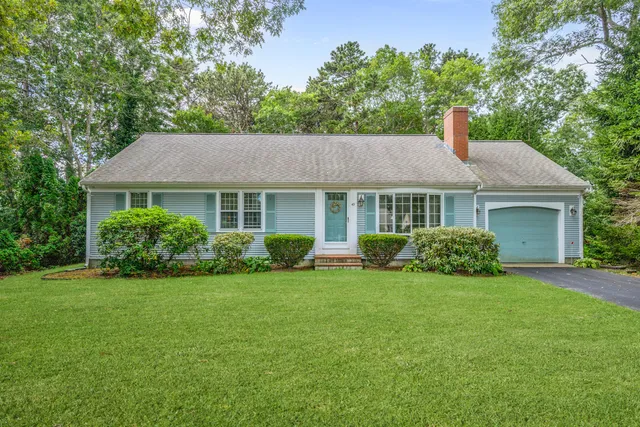 $667,000 | 43 Statice Lane, Hyannis, MA 02601