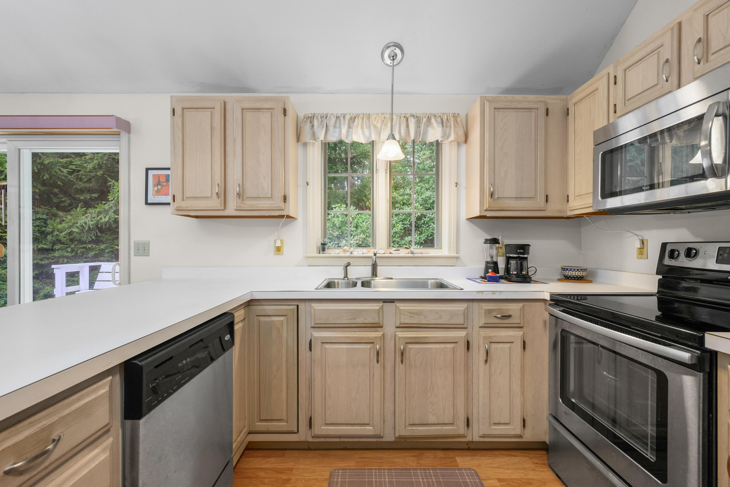 43 Statice Lane Hyannis, MA 02601 - Photo 10 of 21 12_dsc_0654 (1)