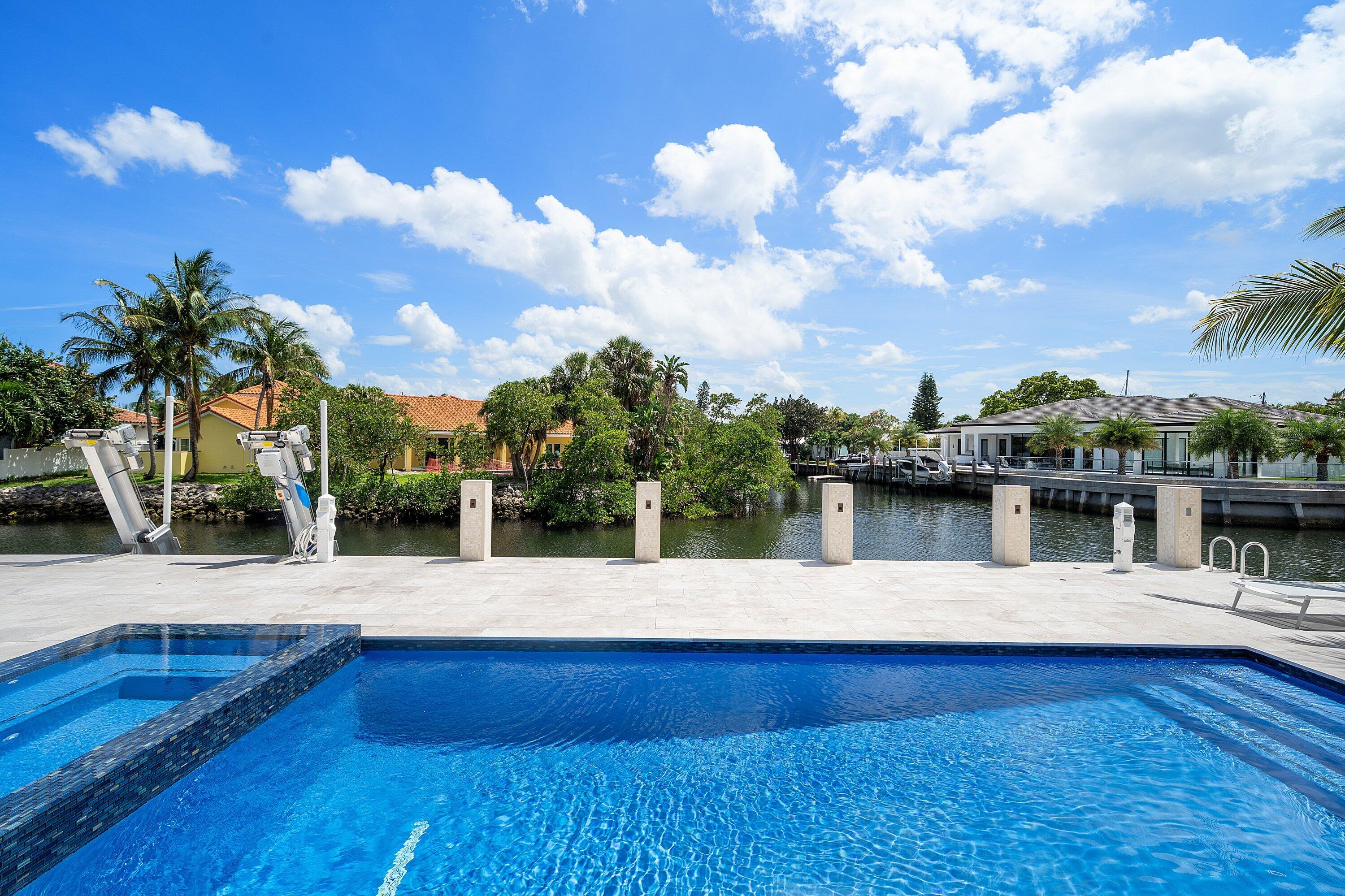 798 Havana Drive Boca Raton, FL 33487 - Photo 61 of 75 062-798HavanaDrive-BocaRaton-FL-33487-SM