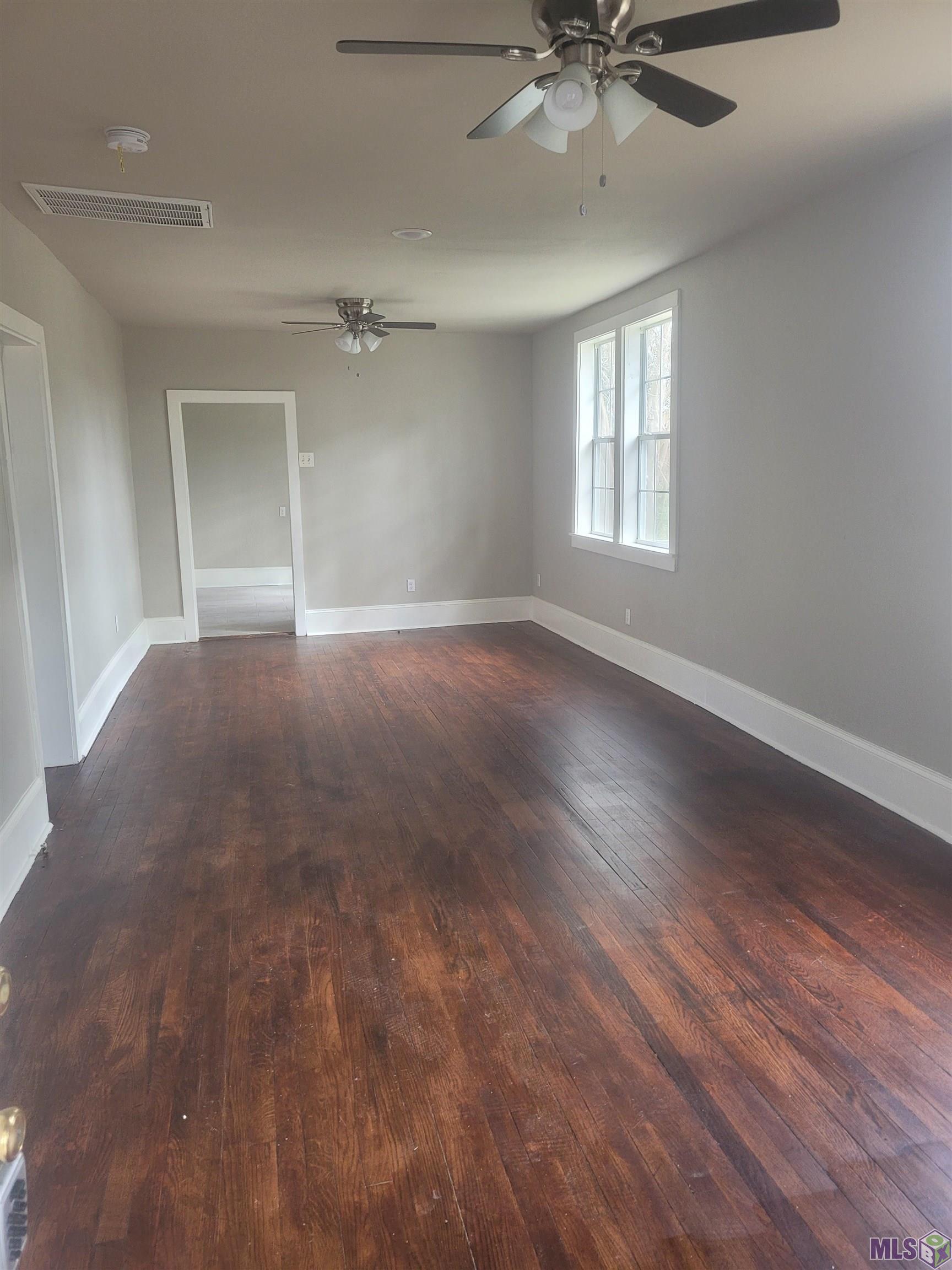 562 West Grant Street Baton Rouge, LA 70802 - Photo 3 of 5