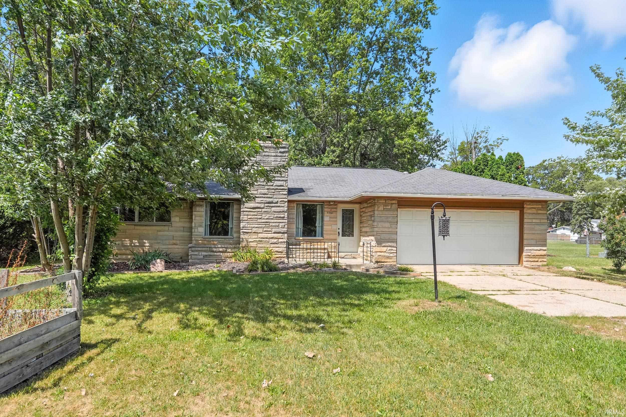7751 Stellhorn Road Fort Wayne, IN 46835 - Photo 3 of 36 Gallery Image 3