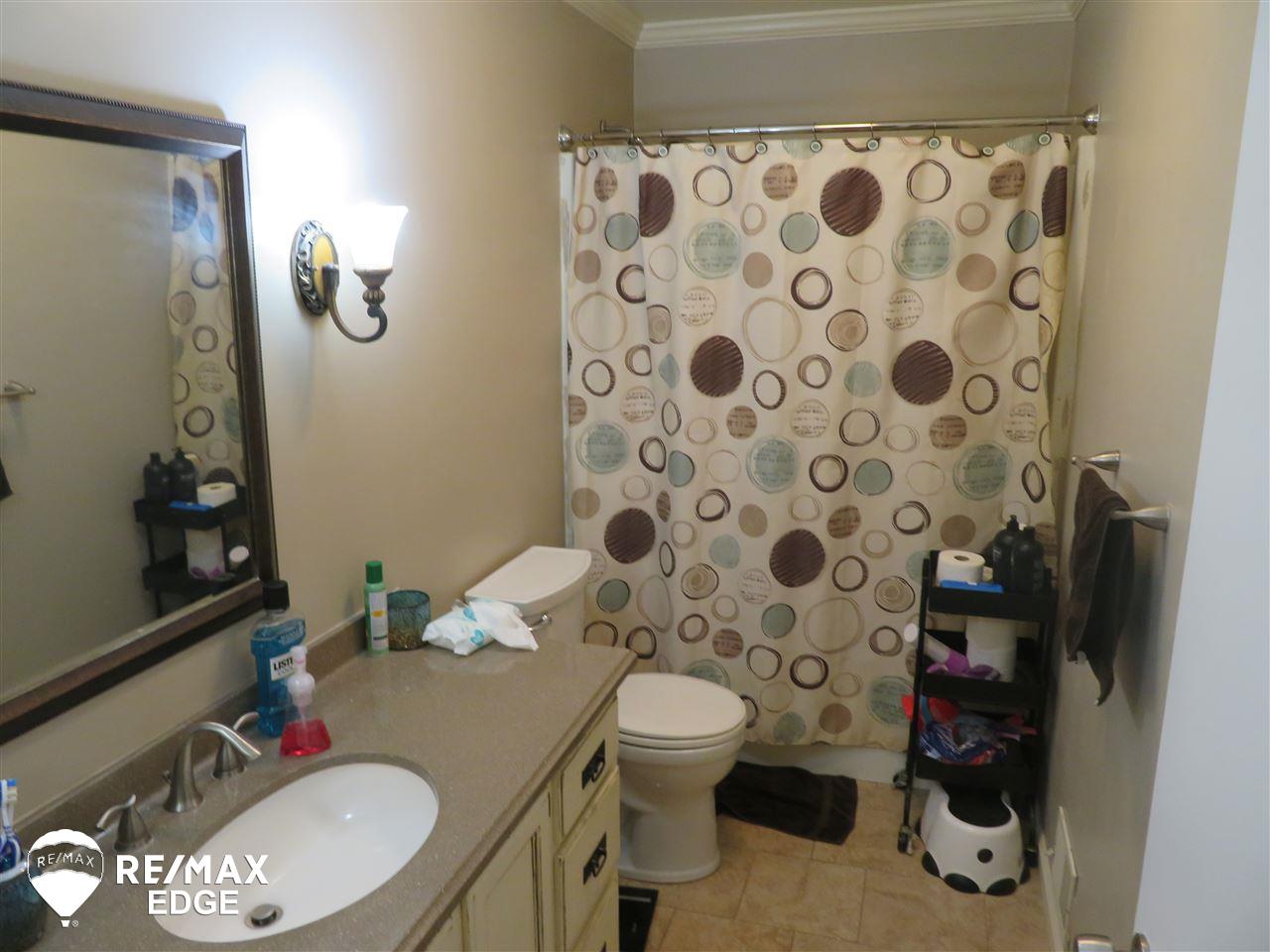 5280 Belsay Road Grand Blanc, MI 48439 - Photo 10 of 21 31380083-9.JPG