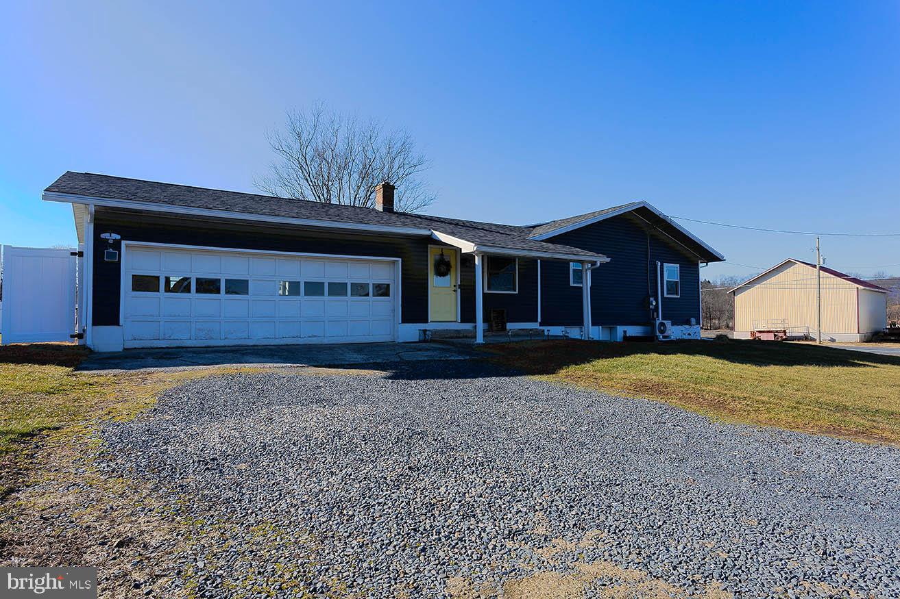 1216 Long Run Road Schuylkill Haven, PA 17972 - Photo 4 of 31 Gallery Image 4