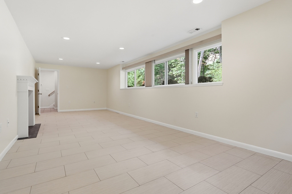 430 Heald Road Carlisle, MA 01741 - Photo 31 of 42