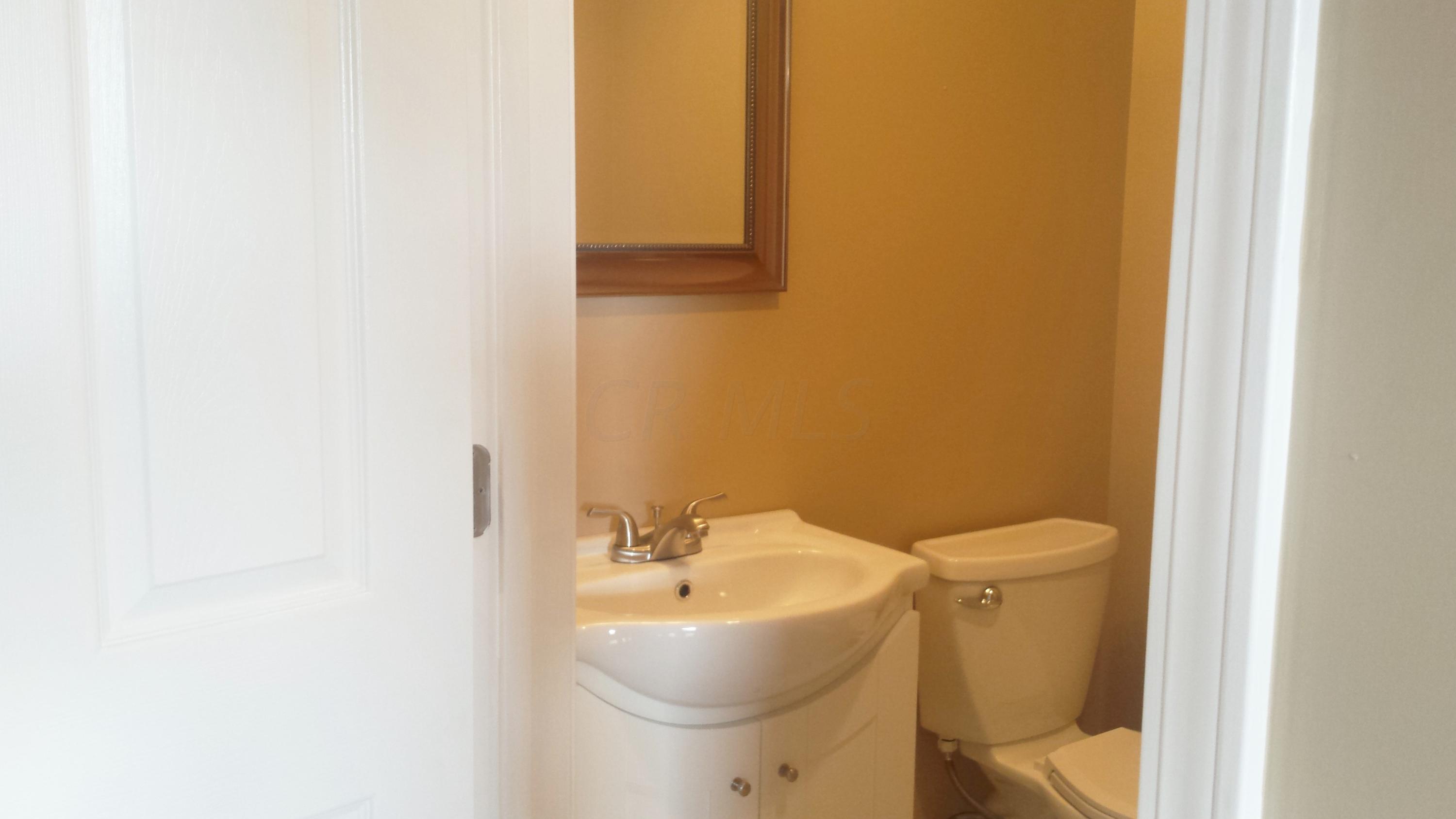 2064 Tupsfield Road Columbus, OH 43229 - Photo 7 of 13 Gallery Image 7
