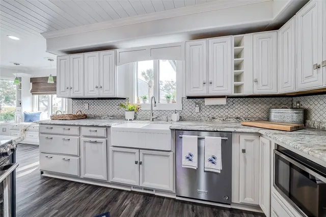 $1,190,000 | 2251 Sutherland Bluff Drive Northeast, Townsend, GA 31331