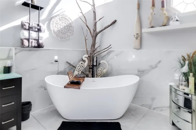 $1,190,000 | 2251 Sutherland Bluff Drive Northeast, Townsend, GA 31331