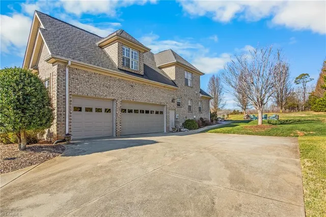 $865,000 | 5809 Crutchfield Farm Road, Oak Ridge, NC 27310