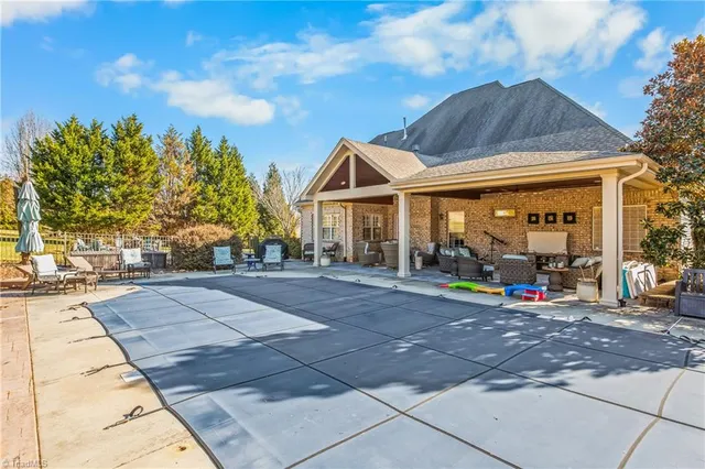 $865,000 | 5809 Crutchfield Farm Road, Oak Ridge, NC 27310