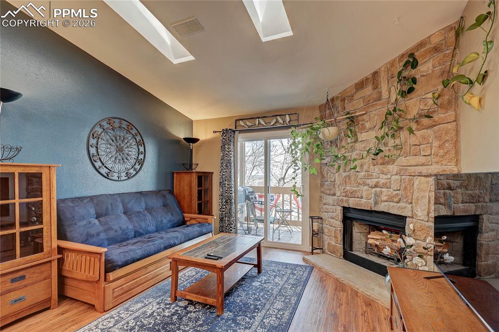 918 Tenderfoot Hill Road, Unit 201 Colorado Springs, CO 80906 - Photo 11 of 30