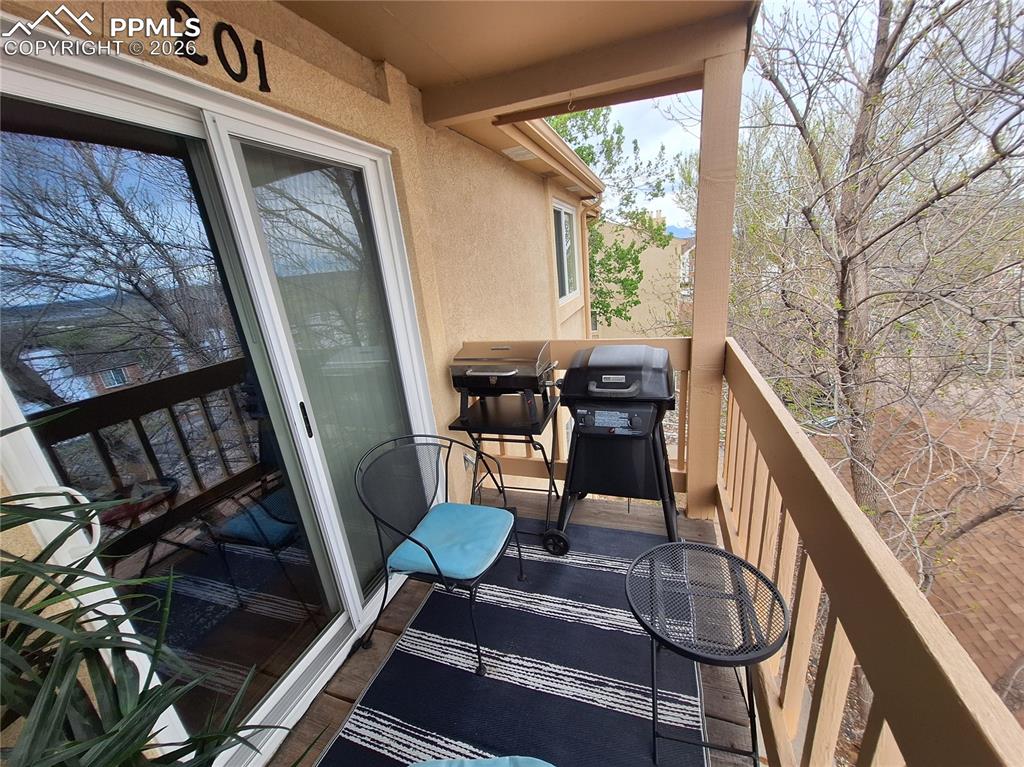 918 Tenderfoot Hill Road, Unit 201 Colorado Springs, CO 80906 - Photo 23 of 30
