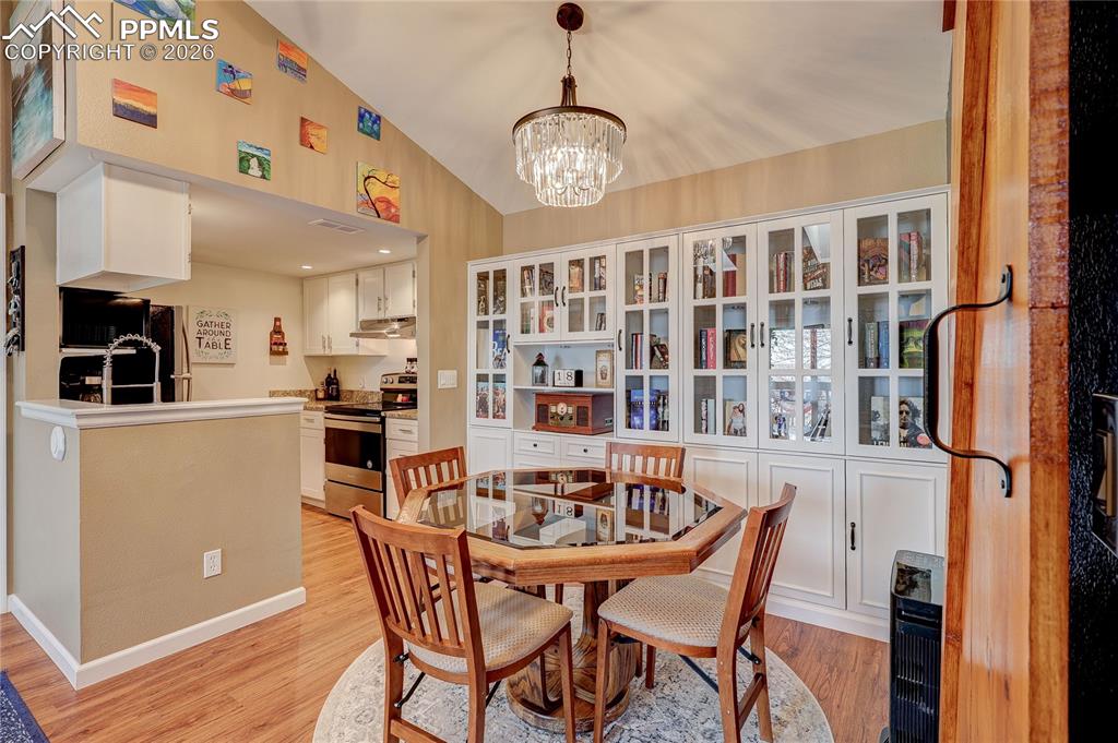 918 Tenderfoot Hill Road, Unit 201 Colorado Springs, CO 80906 - Photo 7 of 30