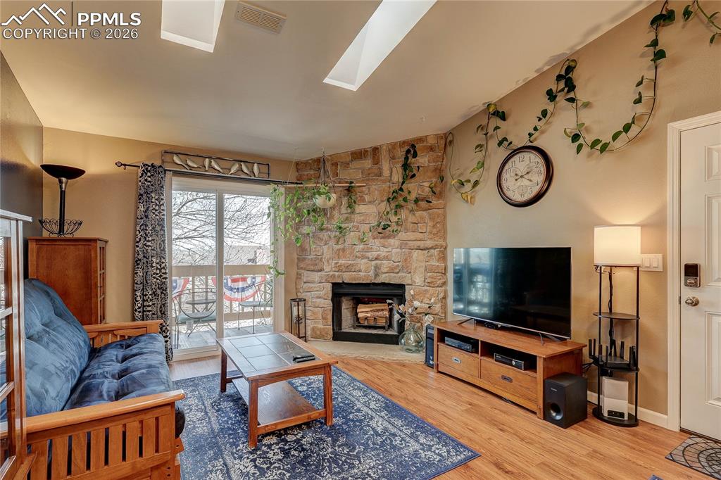 918 Tenderfoot Hill Road, Unit 201 Colorado Springs, CO 80906 - Photo 10 of 30