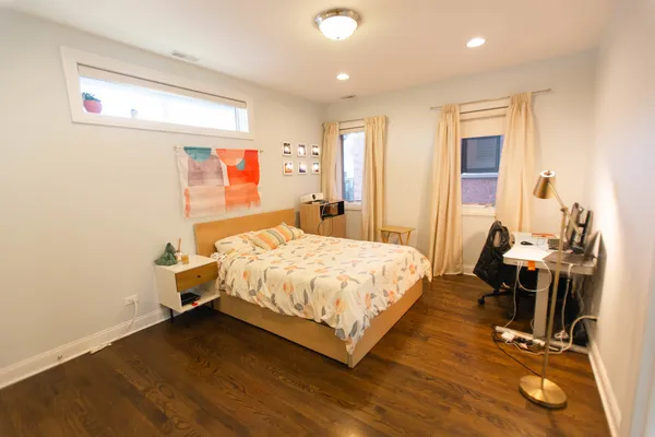 $5,000 | 843 West Fletcher Street, Unit 2W, Chicago, IL 60657