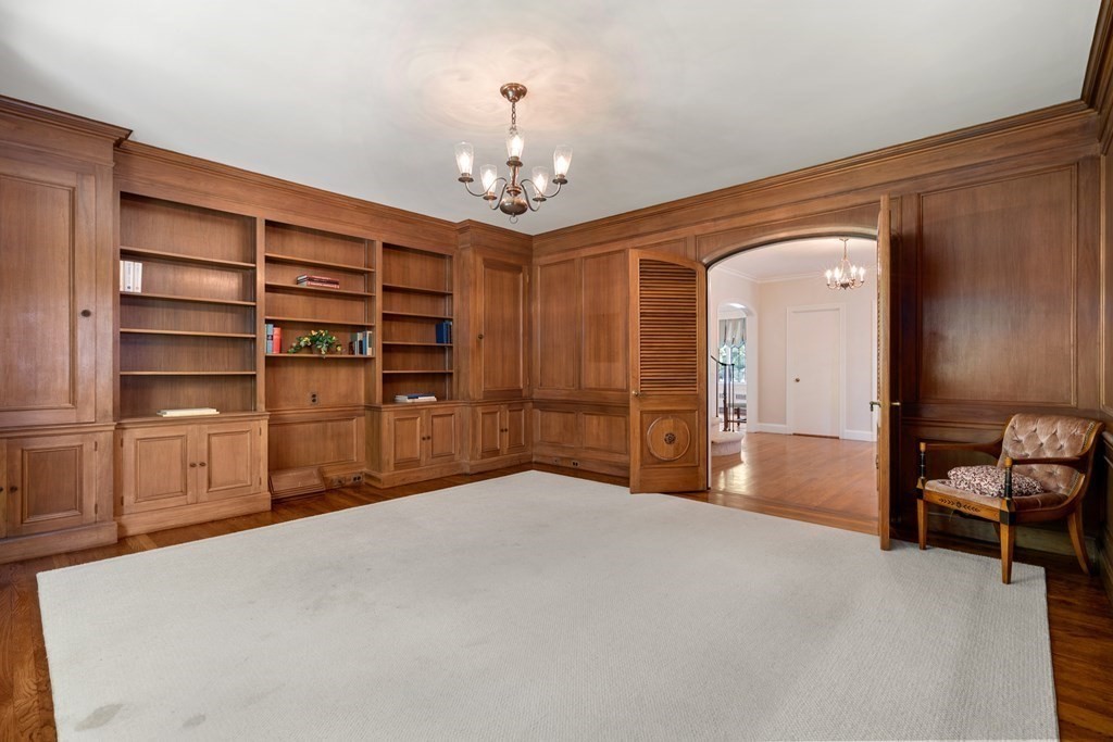 25 Aston Road Brookline, MA 02467 - Photo 17 of 42