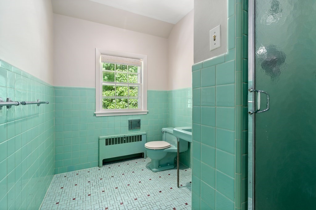 25 Aston Road Brookline, MA 02467 - Photo 37 of 42