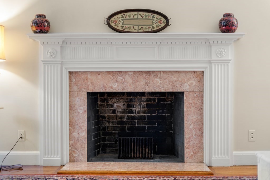 25 Aston Road Brookline, MA 02467 - Photo 8 of 42