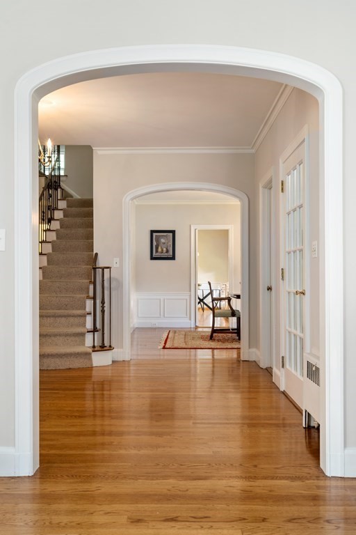 25 Aston Road Brookline, MA 02467 - Photo 9 of 42