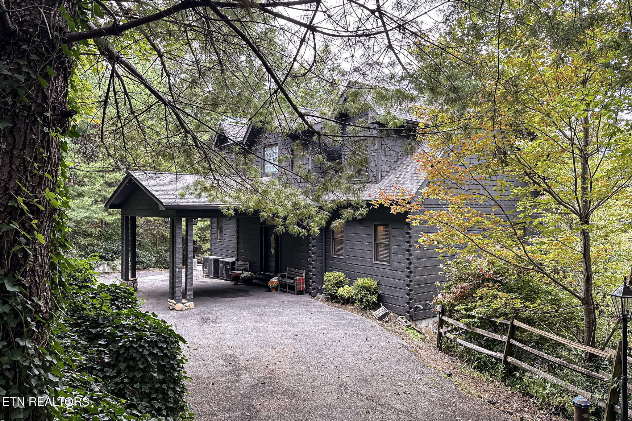 3148 Rocking Chair Lane Sevierville, TN 37862 - Photo 5 of 60 Front.