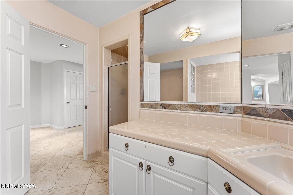 1840 Berkeley Drive Reno, NV 89509 - Photo 44 of 73 40-DS202809