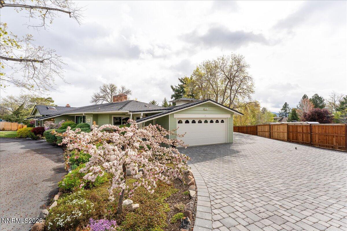 1840 Berkeley Drive Reno, NV 89509 - Photo 8 of 73 09-DS202643